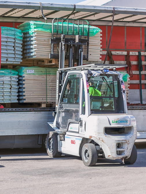 Logistics & Delivery
